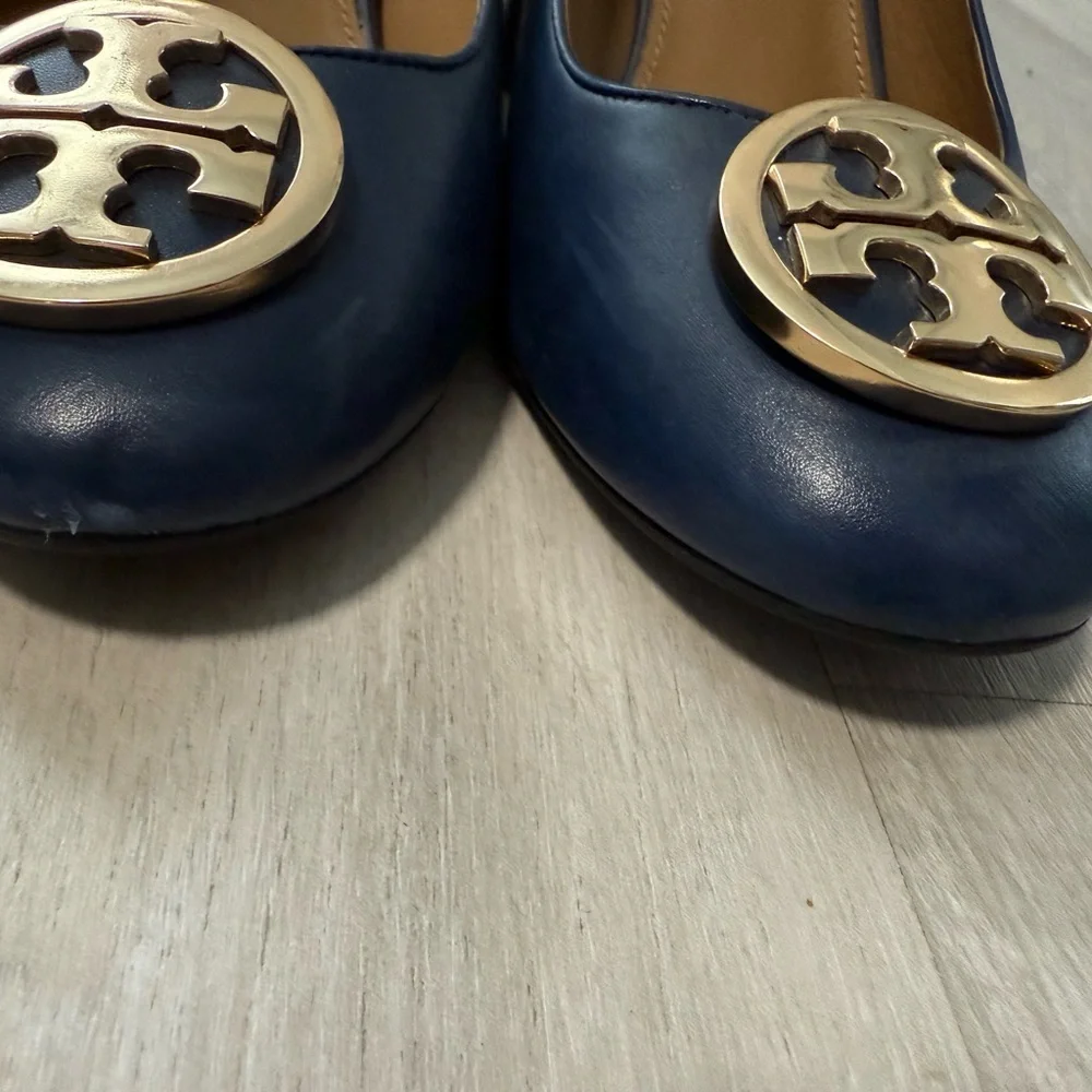 Tory Burch Chelsea pumps in Tory Navy Napa Leather Sz 9.5